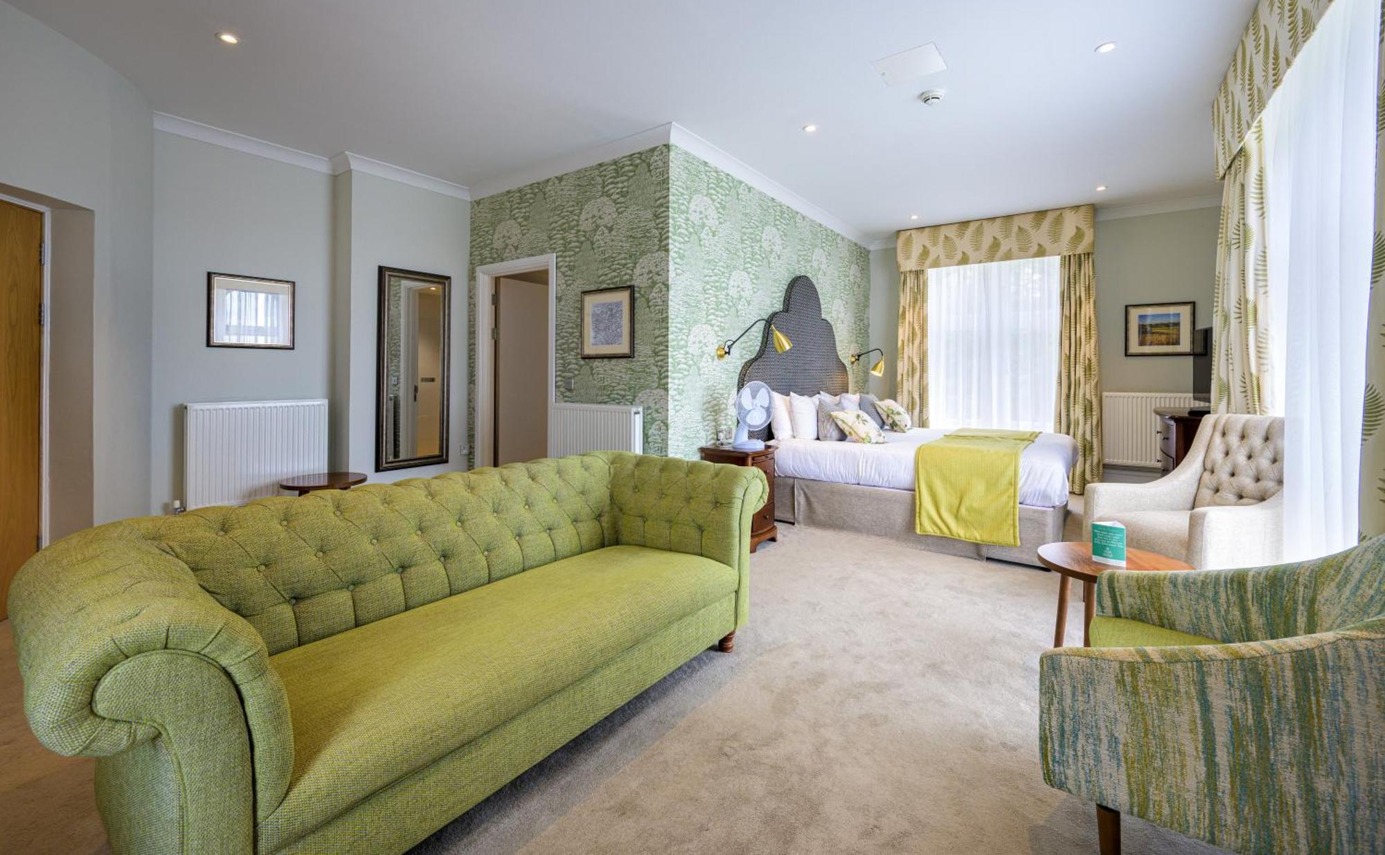 Studley Castle Hotel Eksteriør billede